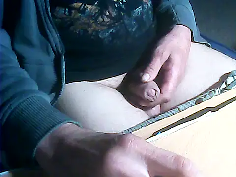 igracek30 online show from May 15, 11:34 pm