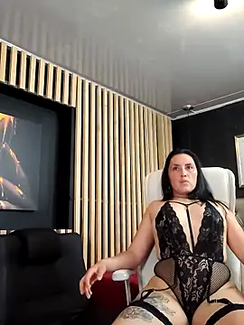 dulce valeriaa online show from March 1, 9:59 pm