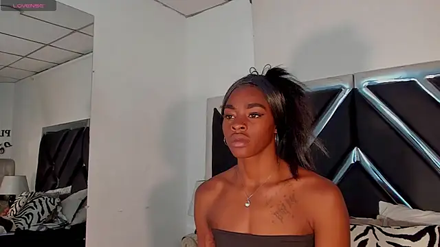 Zoe CarterX online show from March 29, 6:02 am