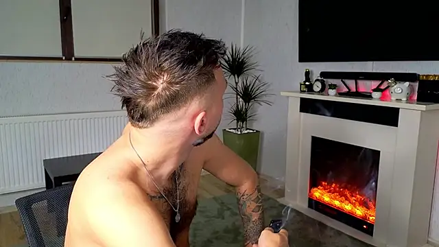 JamieNoxus online show from November 16, 8:20 am