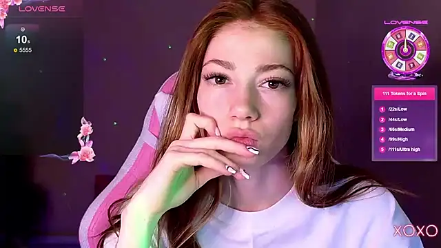 MagicLadyyy online show from February 28, 9:33 pm