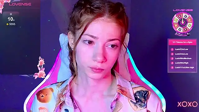 MagicLadyyy online show from March 20, 9:35 pm