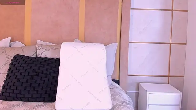 GraceDupont1 online show from November 1, 11:07 pm