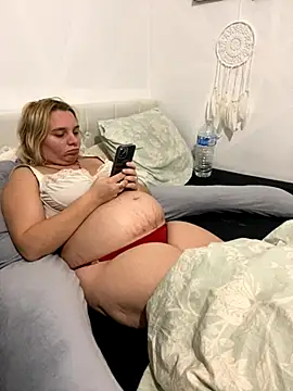 Princessemisse online show from November 27, 4:31 pm