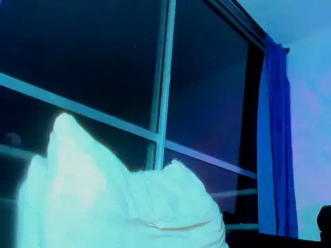 Alessandro 1610 online show from October 4, 5:49 am