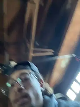 Snapshot of bigdickbigdaddy7373 chatting on February 19, 7:54 pm bigdickbigdaddy7373 online show from February 19, 7:54 pm