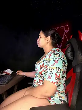 Snapshot of Carola-Ross chatting on March 19, 8:23 am Carola-Ross online show from March 19, 8:23 am