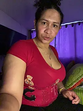 Snapshot of Carola-Ross chatting on April 30, 5:30 pm Carola-Ross online show from April 30, 5:30 pm