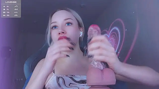  chatur babe online show from November 22, 4:39 pm