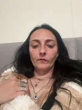 Miroslava1247 online show from May 8, 7:52 pm
