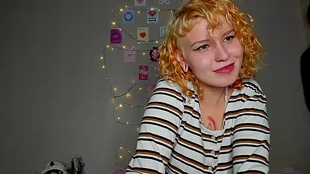 HannahBynes online show from September 19, 9:59 pm