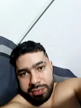 Snapshot of mikeblaree chatting on October 12, 3:22 pm mikeblaree online show from October 12, 3:22 pm