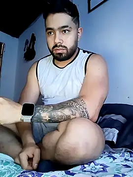 Snapshot of mikeblaree chatting on October 14, 7:36 pm mikeblaree online show from October 14, 7:36 pm