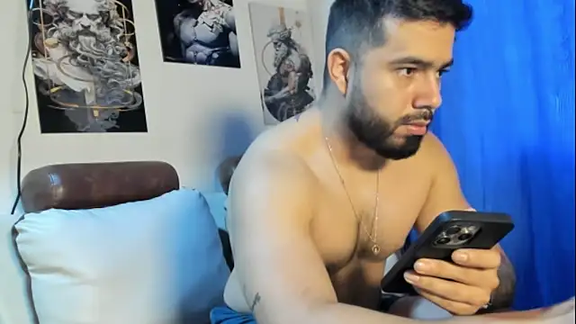 Snapshot of mikeblaree chatting on December 5, 2:14 pm mikeblaree online show from December 5, 2:14 pm