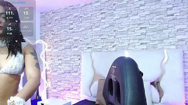 Snapshot of Gaby_tay1 chatting on November 14, 7:45 pm Gaby tay1 online show from November 14, 7:45 pm