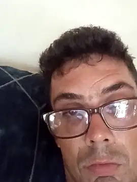 Invisibledickman online show from February 12, 7:47 am