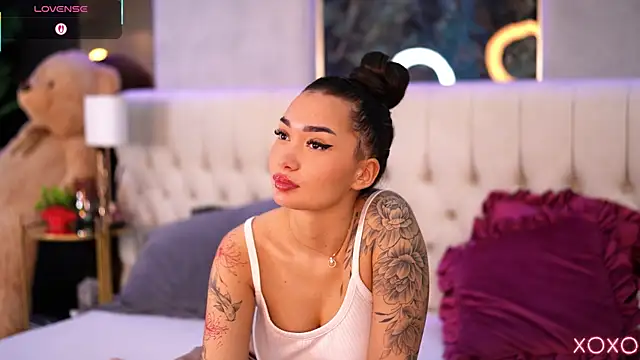 SashaFerrera online show from October 29, 7:48 pm