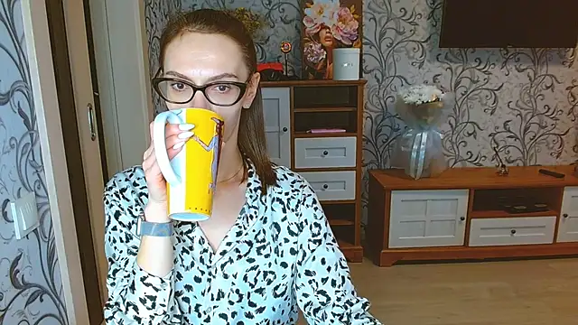 Snapshot of Lady_Sunshine_ chatting on October 11, 12:58 pm Lady Sunshine  online show from October 11, 12:58 pm