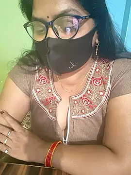 Snapshot of fuunalka chatting on May 2, 4:23 pm fuunalka online show from May 2, 4:23 pm
