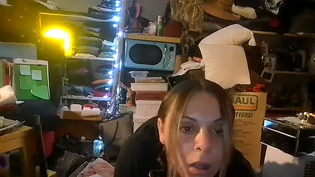 ShysluutGia online show from June 28, 10:43 am