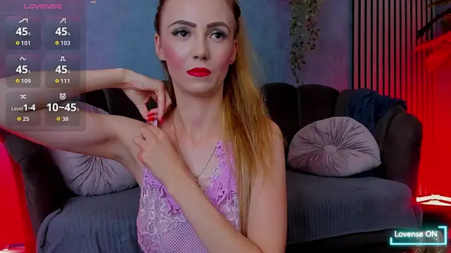 aliciahazel online show from June 9, 7:36 pm