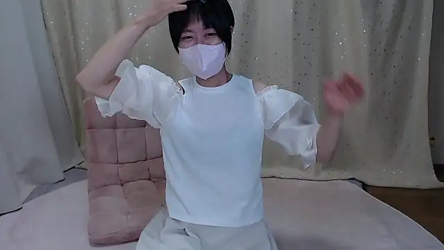 ASAHI chan online show from September 19, 12:17 pm