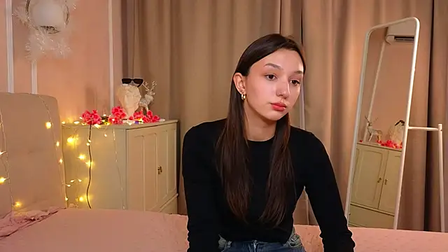 ColleenCox online show from March 7, 8:22 pm