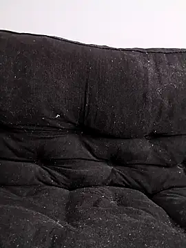 danicrux online show from February 10, 1:37 pm