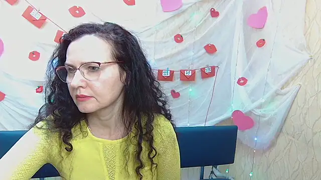 Miroslava Happi online show from February 27, 9:11 am
