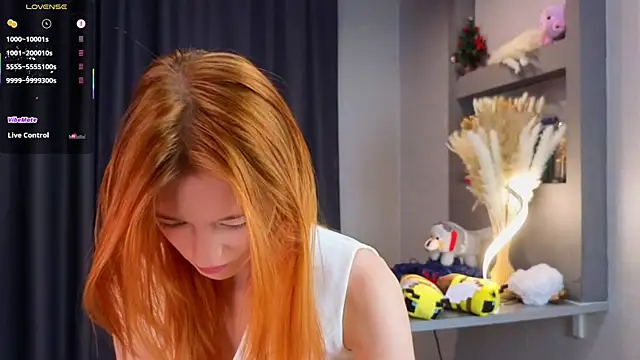 Snapshot of Hisoka_akerley chatting on March 21, 3:44 am Hisoka akerley online show from March 21, 3:44 am