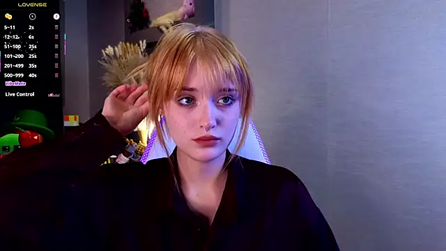 Snapshot of Hisoka_akerley chatting on September 11, 4:18 pm Hisoka akerley online show from September 11, 4:18 pm