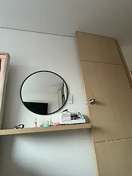 KarolVega- online show from November 11, 2:50 pm