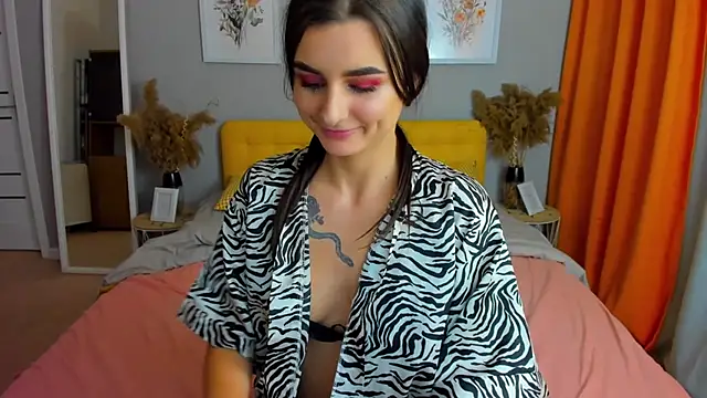 EmmaOlsen4u online show from February 24, 4:36 pm
