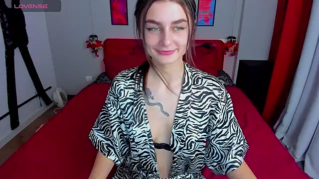 EmmaOlsen4u online show from March 7, 4:44 pm