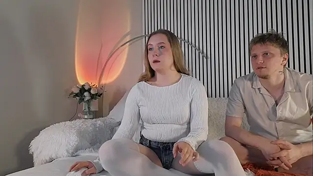 Snapshot of Saint_Vicious chatting on November 8, 8:18 pm Saint Vicious online show from November 8, 8:18 pm