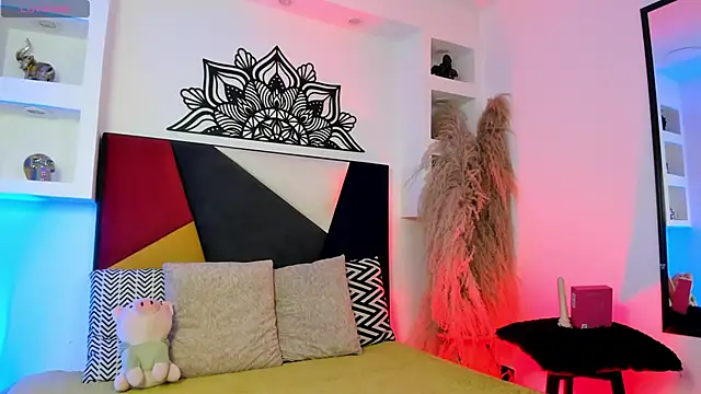 Snapshot of MaikyCooper chatting on November 26, 9:16 pm MaikyCooper online show from November 26, 9:16 pm