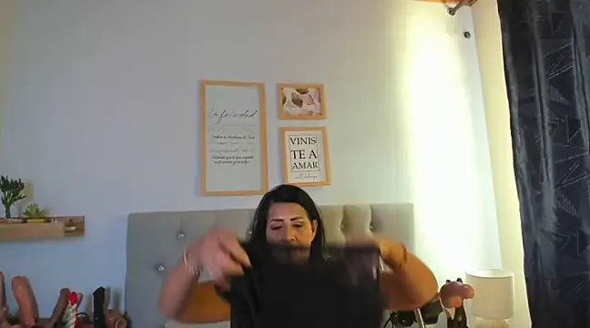 Jackiehmilf52 online show from February 22, 8:42 pm