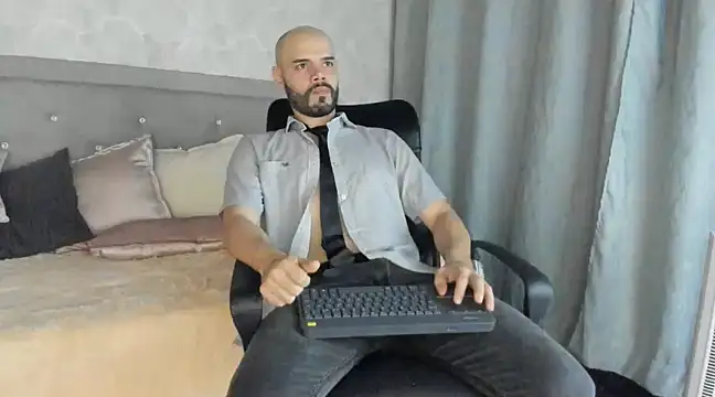 Luke Diaz7 online show from February 21, 11:32 pm