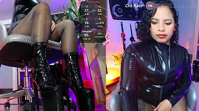 Snapshot of saralovens chatting on February 26, 12:09 am saralovens online show from February 26, 12:09 am