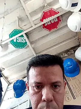 Snapshot of jhon_1988_24 chatting on February 22, 12:58 pm jhon 1988 24 online show from February 22, 12:58 pm