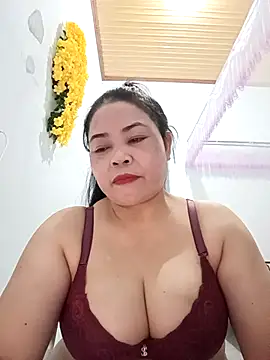 Baby-bigtits2024 online show from March 16, 1:06 pm