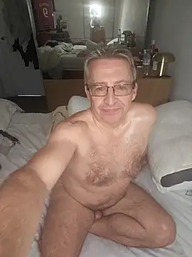 mann4u147 online show from October 26, 10:25 pm