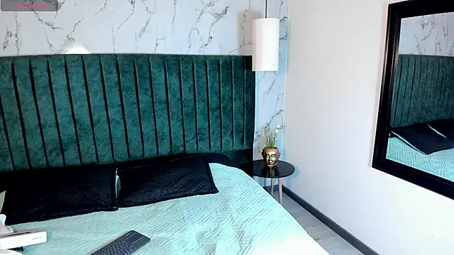 Georgina Palacios  online show from September 17, 7:48 pm