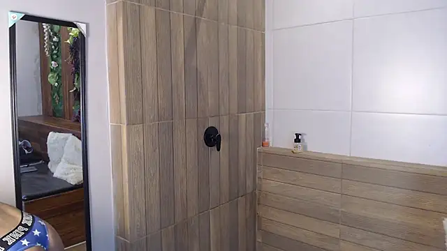 Georgina Palacios  online show from October 3, 10:18 pm