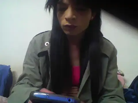 YourCDBitch online show from February 9, 2:07 pm