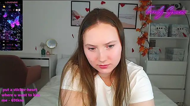 EmilyxxGraces online show from February 15, 12:26 am