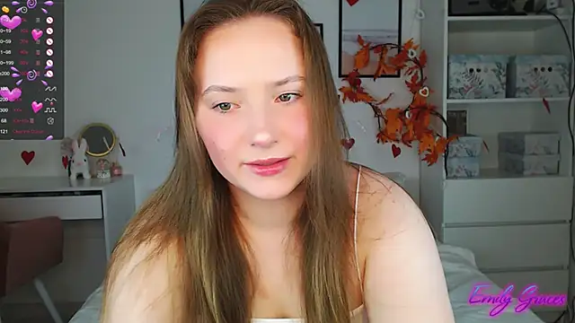 EmilyxxGraces online show from March 4, 10:27 pm