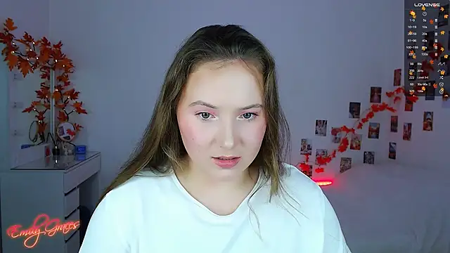 EmilyxxGraces online show from September 24, 9:07 pm