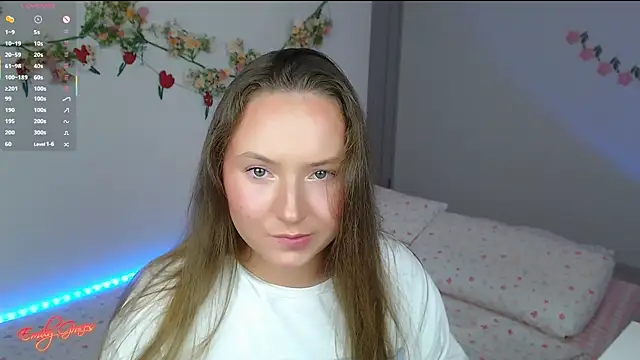 EmilyxxGraces online show from April 22, 9:38 pm