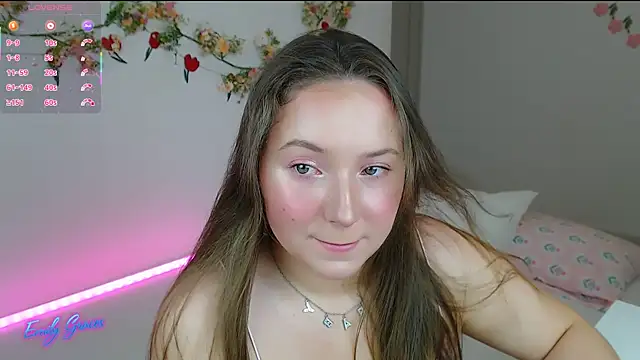 EmilyxxGraces online show from May 14, 8:26 pm